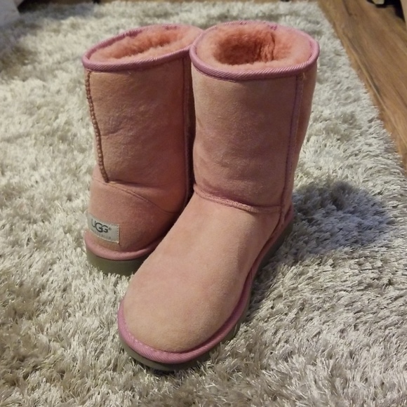 UGG Shoes - Uggs